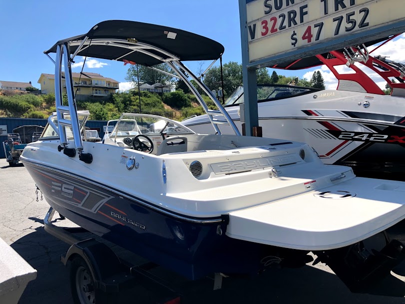 2015 Bayliner 175 Flight Series RiverView Marina
